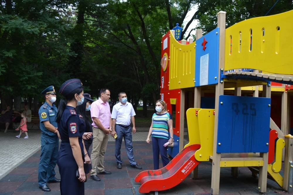 Детский парк проинспектирован: нарушений не зафиксировано